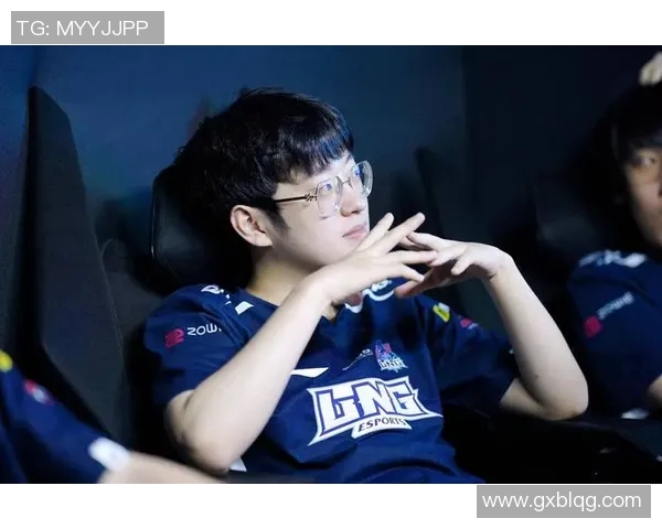 CSGO热议LNG战队技术争议引发玩家热烈讨论与反思