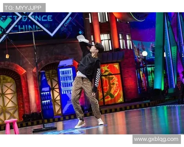 深入分析北京街舞队中路突破战术的独特魅力与技巧解析